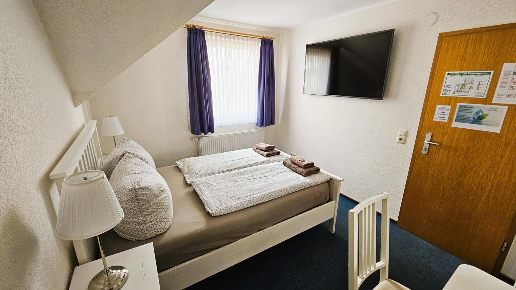 Hotel Dorfkrug Buesum Стая снимка